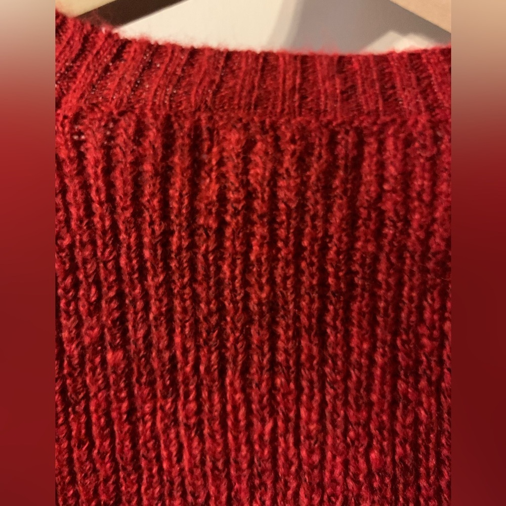 💕SALE! RED RIBBED Sweater for Women. New!Petite Large. Black thread throughout. - Picture 6 of 9
